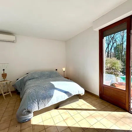 Holiday home Maison D'architecte Piscine Wifi 10 Personnes *