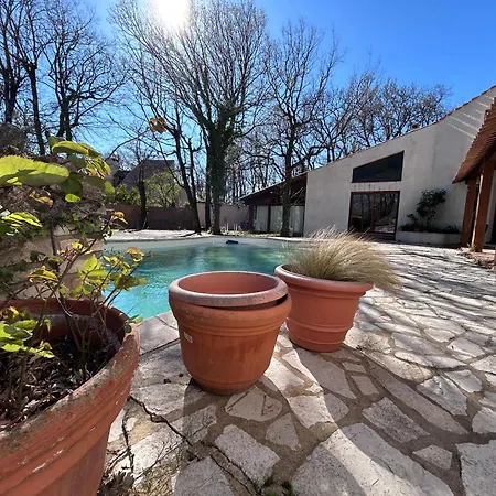 Maison D'architecte Piscine Wifi 10 Personnes Holiday home